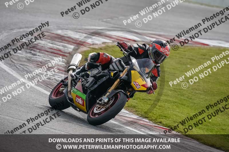 donington no limits trackday;donington park photographs;donington trackday photographs;no limits trackdays;peter wileman photography;trackday digital images;trackday photos